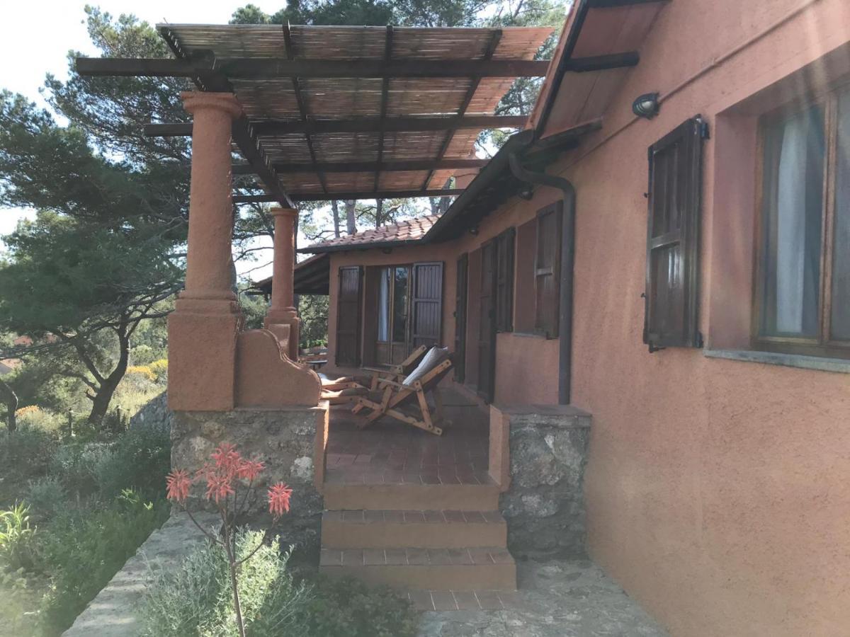 Bed and Breakfast Casa Diana Ізола-ді-Джианнутрі Екстер'єр фото